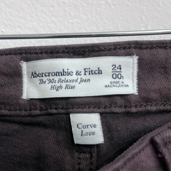 Abercrombie & Fitch Straight Leg Jeans in Washed Black - Picture 2 of 5